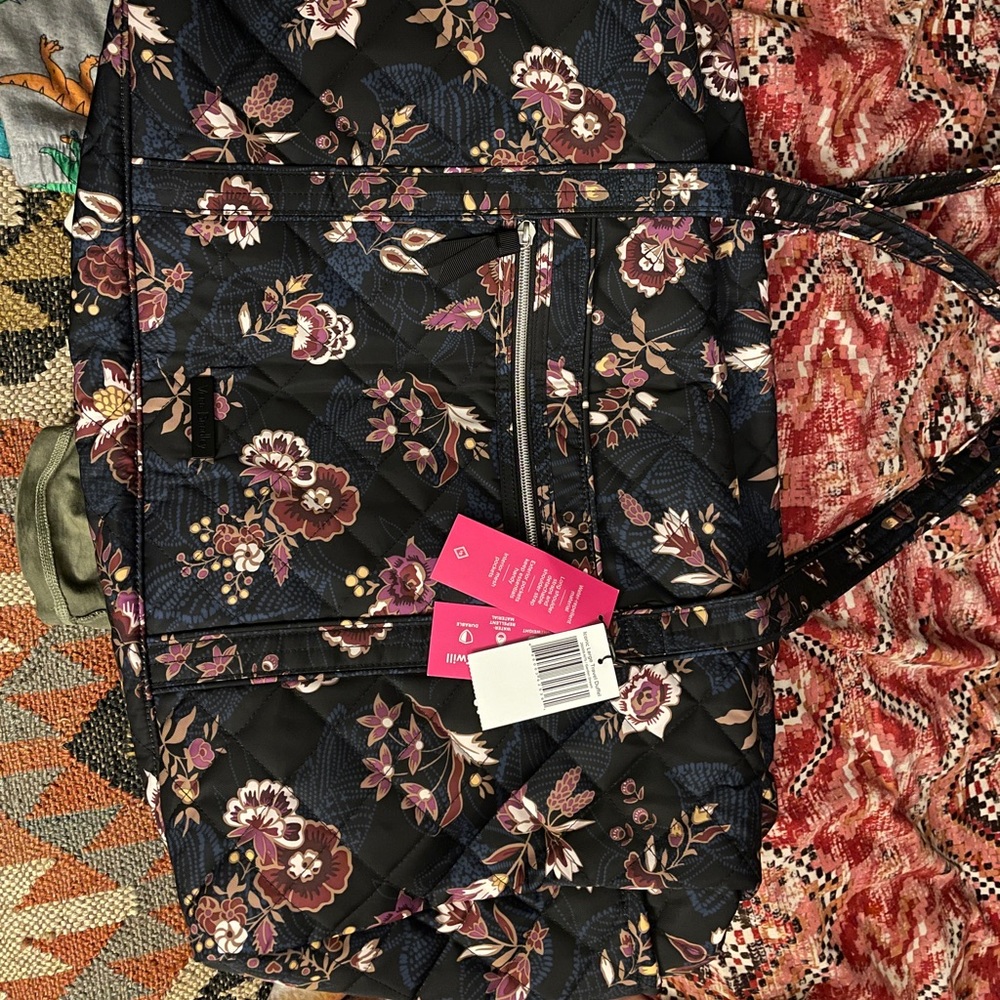 NWT Vera Bradley Large duffel bag